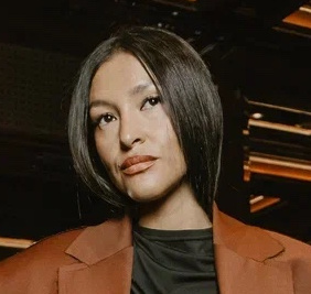 Екатерина Манойло